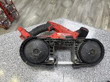 Milwaukee 2829 18V Fuel Brushless Compact Band Saw Tool Only - Photo 2