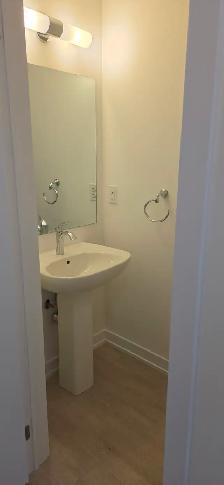 Brand New Townhouse for Rent – Argyle Village, Guelph. - Photo 7