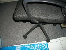 Office Chair (on wheels) - Photo 2