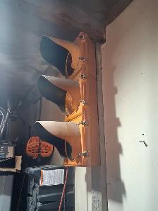 Novelty stop traffic light man cave working - Photo 5