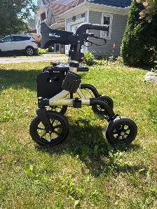 mobility walker - Photo 2
