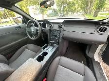 2006 Ford Mustang - Photo 9