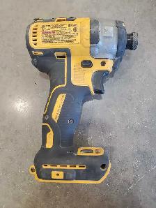 DeWalt CDF887 impact tool