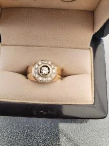 beautiful  man's ring never worn
