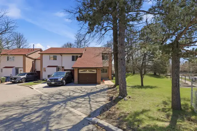 4 BED, 2 BATH TOWNHOUSE FOR RENT IN SCARBOROUGH, ON