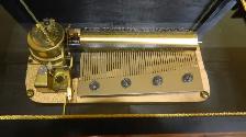 Boite a Musique REUGE Swiss ( 4) Chanson Vintage et RARE - Photo 3