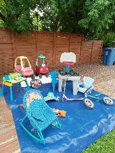 Jouets variés pour enfants et rouler skate - Photo 2
