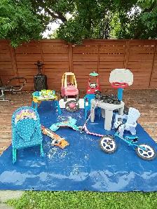Jouets variés pour enfants et rouler skate - Photo 4