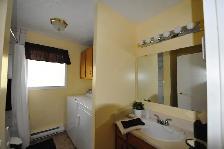 3 1/2- 4 1/2 - 5 1/2 Charlesbourg - Piscine - jardins - Photo 15
