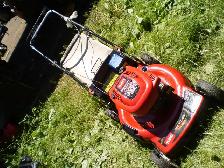 TORO 6.5HP  push  gas   Lawnmower.