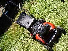 POWER MART  21 inch   push  gas   Lawnmower.
