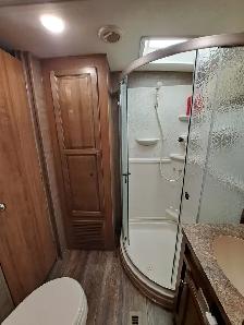 Forest River Rockwood Ultralite Fifth Wheel 2650WS - Photo 2