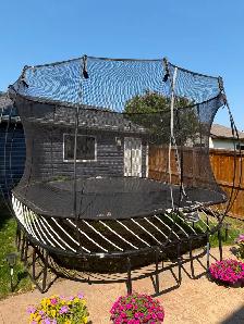 Large sized Springfree trampoline for sale