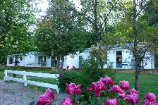 Fall, Winter & Spring Cottage Rental - Photo 2