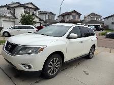 2015 Nissan Pathfinder SV