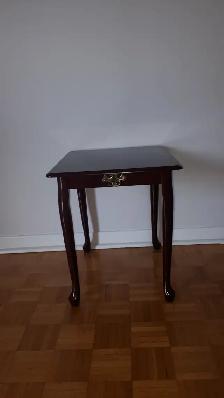 Table d'appoint style provençal français