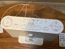Sony am/fm clock radio with remote - Photo 4