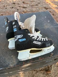 Box of Skates - Photo 3