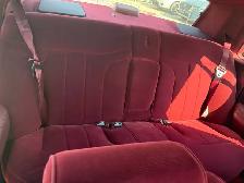 1994 Lincoln Town Car Sedan - Photo 15