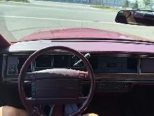1994 Lincoln Town Car Sedan - Photo 18