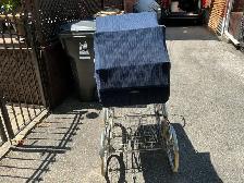 MUST SELL! - Vintage PEREGO Baby Carriage Stroller ! - Photo 5