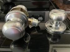 BRUSHED NICKEL DOOR KNOBS