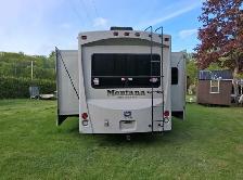 2011 Montana High Country 38ft 4 Tip Outs - Photo 2