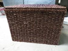PANIER EN OSIER POIGNEE CH COTE COUVERCLE TB ETAT