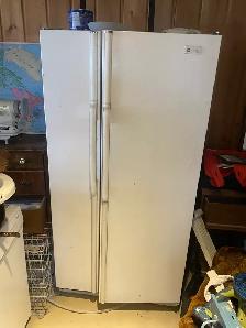 Washer/Dryer/fidge - Photo 3