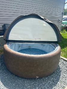 Six person softub