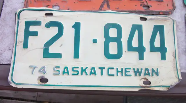 Collectable Used Plates  for Sale as a Lot  Weyburn