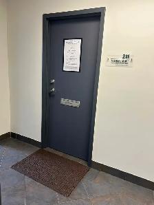 Medical clinic space to rent (part-time). - Photo 5