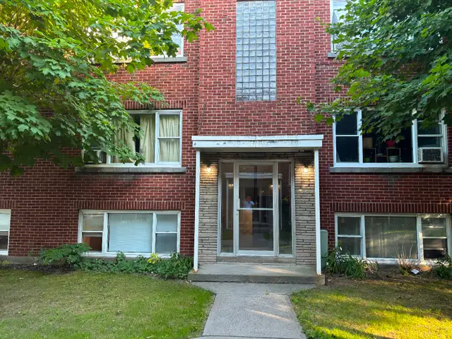 2 Bedroom Apartment for Rent in Westboro