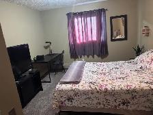 Large Room For Rent Woman Only - Photo 3