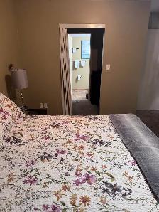 Large Room For Rent Woman Only - Photo 4