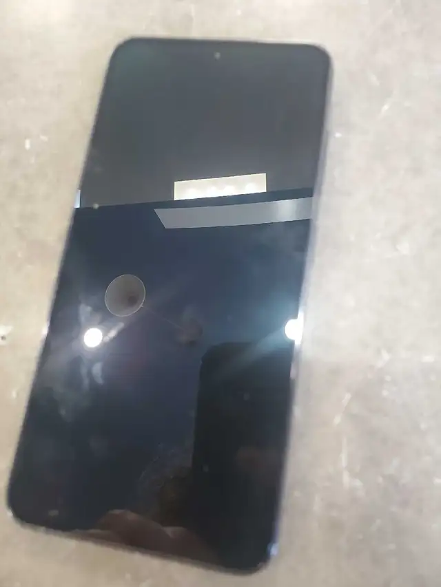 Samsung galaxy s23 smart phone