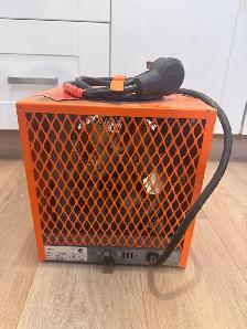 Uniwatt 220 volt Industrial Portable Heater 5000 watt