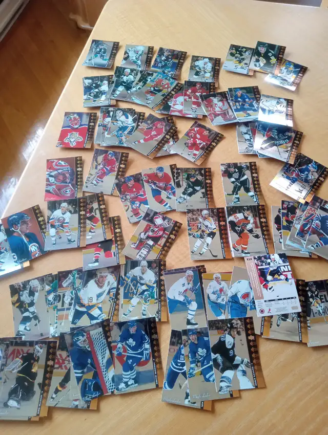 Carte Hockey Upper Deck SP 1994-95 Série COMPLET (120726-941)