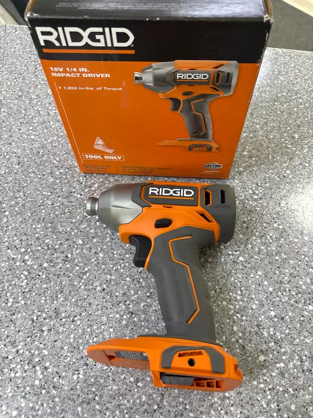 Ridgid R860021B 18V 1/4" Impact New