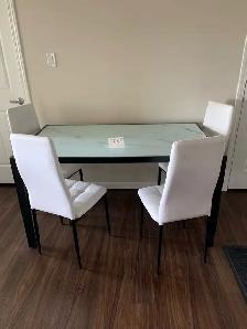 kitchen table and chairs - Photo 2