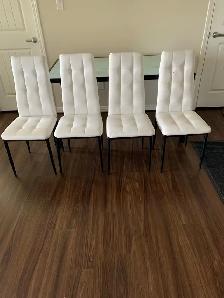 kitchen table and chairs - Photo 3