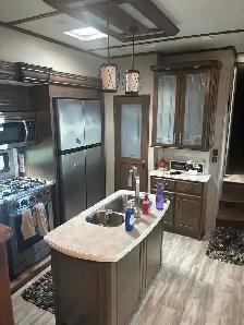 2021 grand design solitude 375 RES luxury 5th wheel - Photo 4