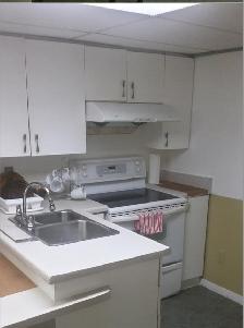 FURNISHED ROOM BY UTSC/ CENTENNIAL COLLEGE - Photo 2