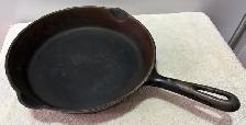 Vintage Findlay No. 8 Cast Iron Skillet