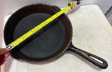 Vintage Findlay No. 8 Cast Iron Skillet - Photo 3