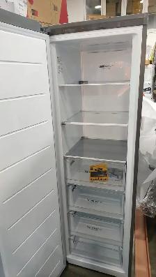 LG 24' 11.4 Cu. Ft. Single Door Freezer - Photo 2