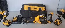 4pc 20V Dewalt Tool Set (31437227)