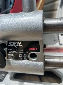 SKIL 3601 Flooring Saw - Photo 2