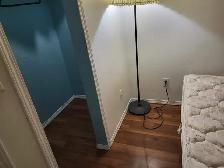 room 4 rent 4 females in Ne - Photo 2