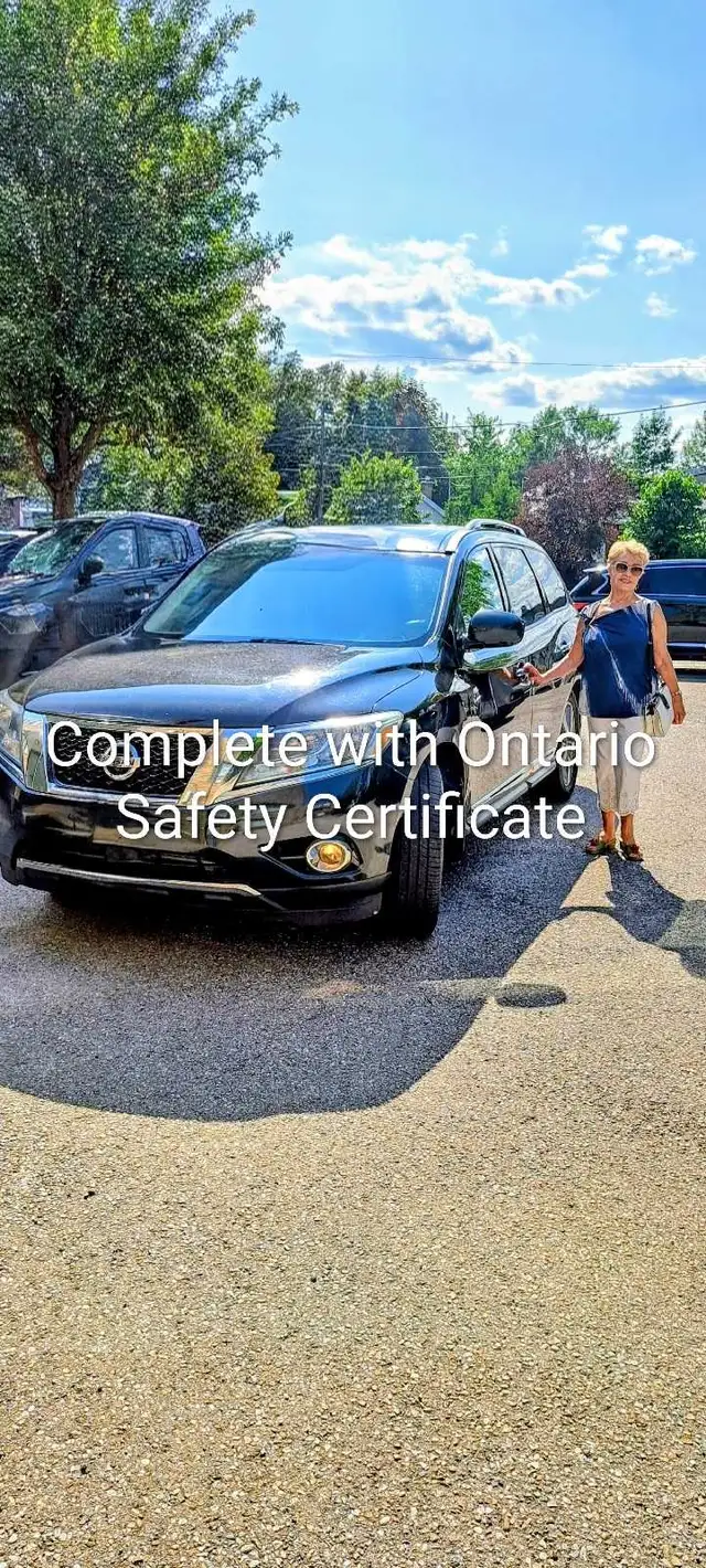 Full Safety Included  2013 Nissan Pathfinder